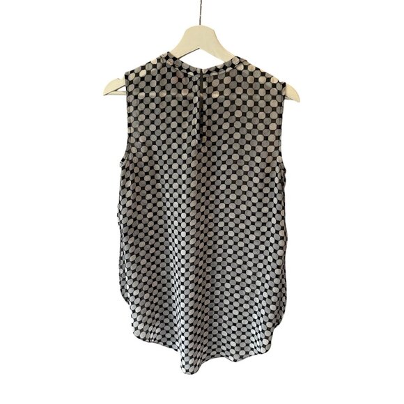 Vince Camuto Sleeveless Geometric Blouse Black White Dot Print Size Small Retro - Picture 4 of 7